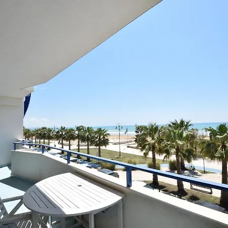 Lovely In With House Sea View Апартаменты *